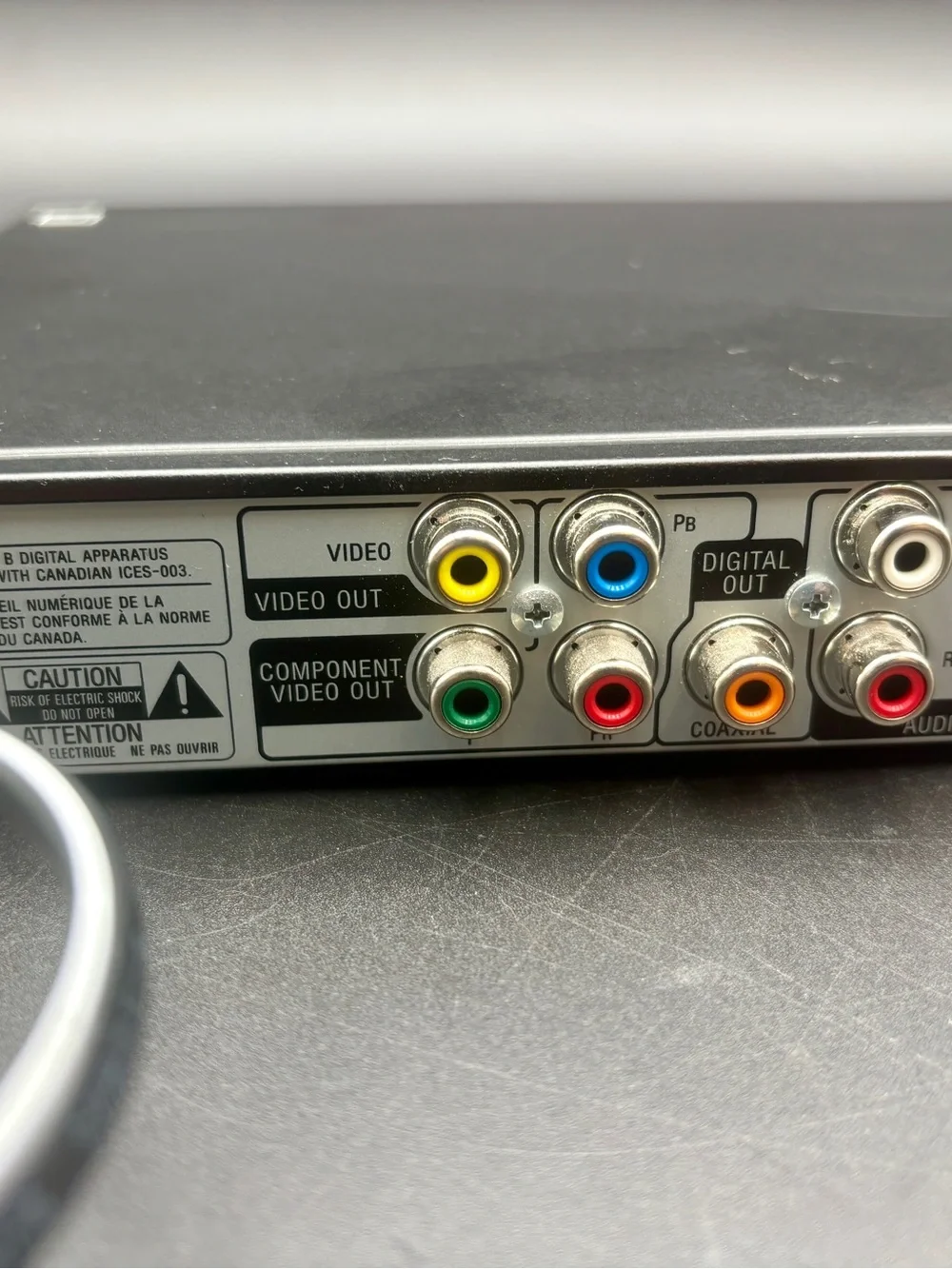 Sony DVP-SR200P DVD Player Good Condition, No Remote
